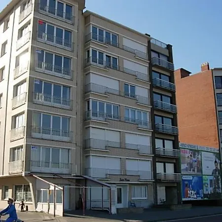 Apartment Santa Maria 2003 *